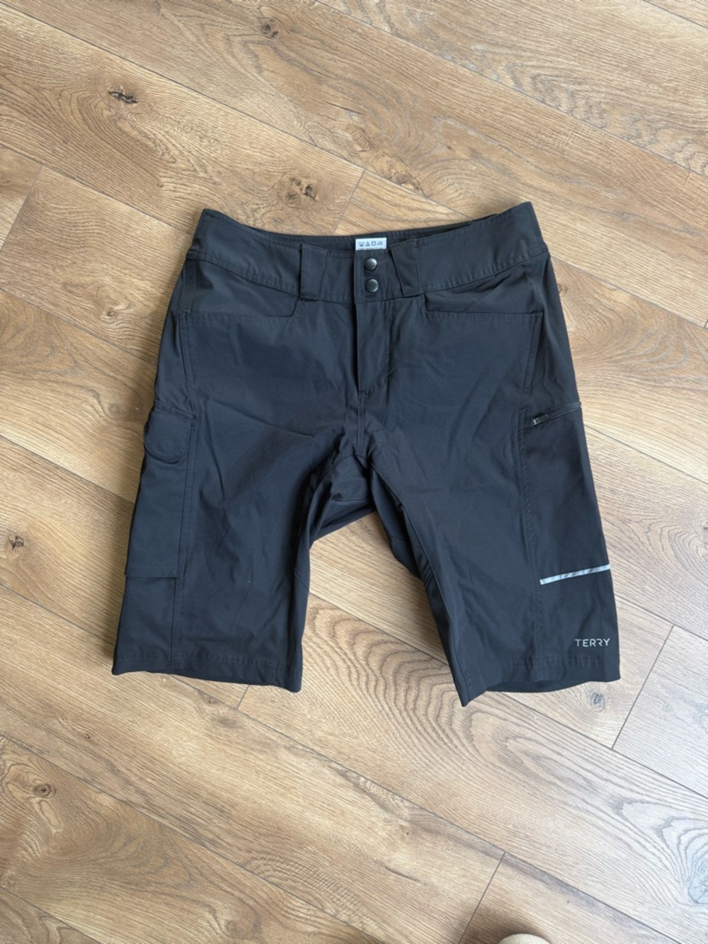 Woman’s Black Cycling Shorts - Picture 2 of 5
